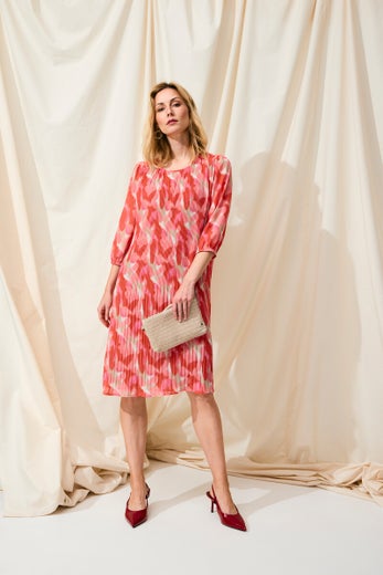 Pliseerattu mekko, Brandtex